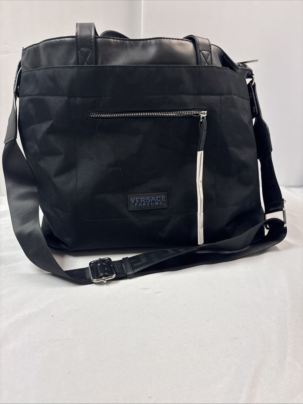 Versace Parfums Travel/Tote/Weekend Bag Black Zipper Designer High End Fashion